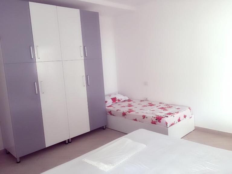 Eriola apartament - Ferienwohnung Orikum