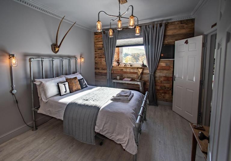 James’ Place @ Dowlais - B&B Merthyr Tydfil