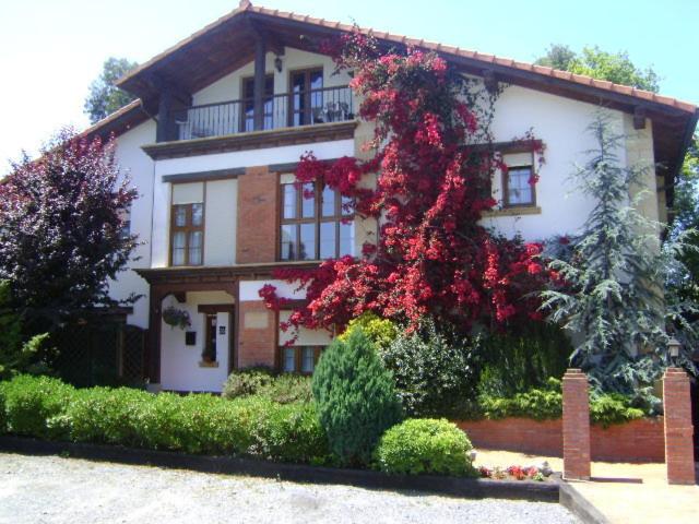 Apartamentos Dos Robles - Ferienwohnung Somo