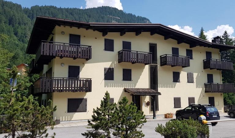 Bilocale Donegani - Serafini - Bed and Breakfast Madonna di Campiglio