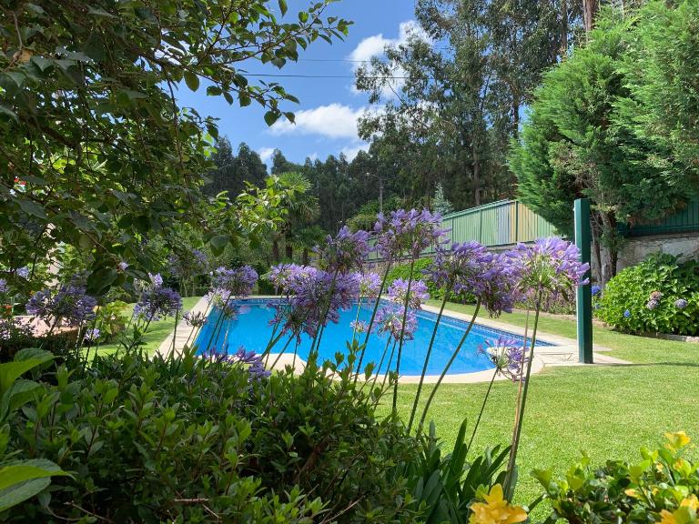 Vila Aurora - B&B Parada de Gatim