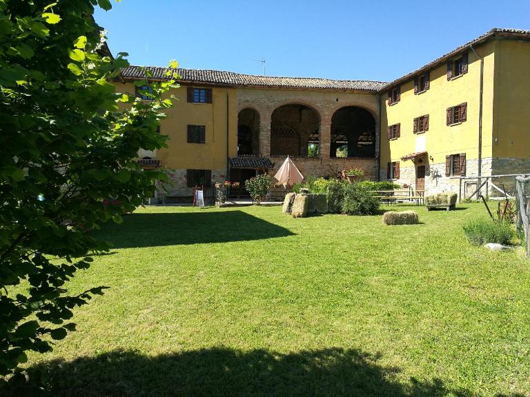 Cascina Carrata Casa Vacanze - B&B Parodi Ligure