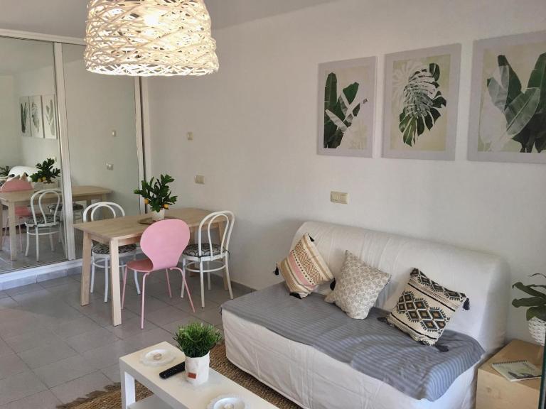 Luxury estudio en Playa Roca a primera linea del mar - Chambres d'hôtes Costa Teguise
