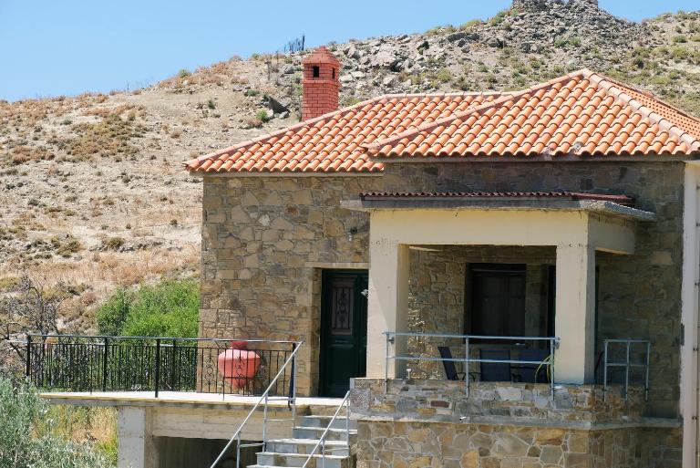 Stone House Of Panos - B&B Kornós