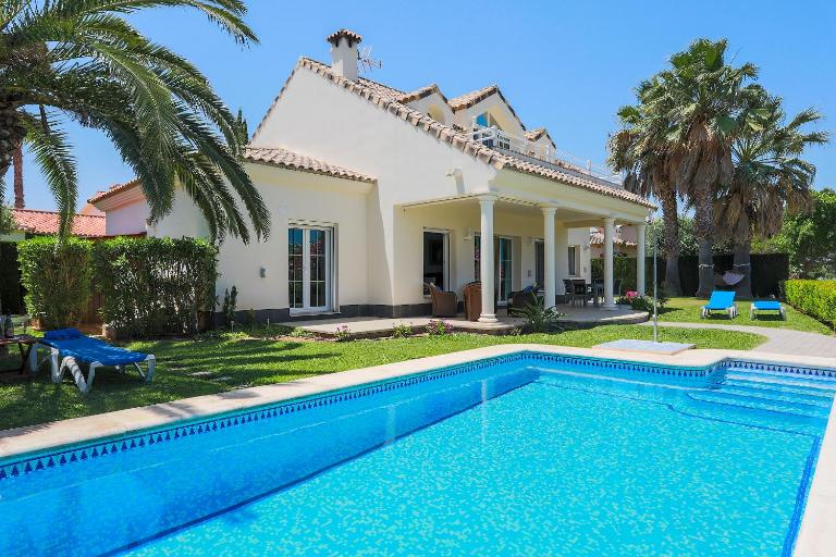 Villa Lujo Olivanova Golf MET & Playa - Bed and Breakfast Oliva