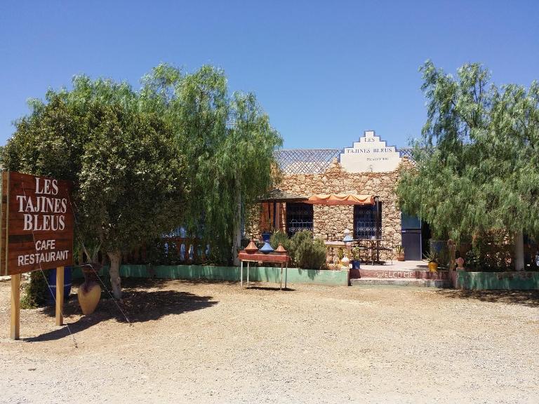 Les Tajines Bleus - B&B Tamanar