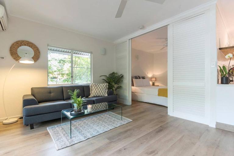 Ocean Palms Apartments - Bed and Breakfast Port Douglas