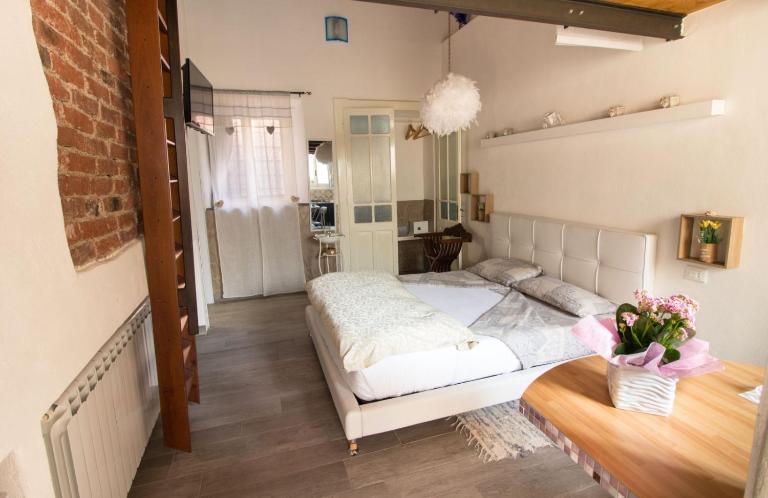 Mansarde & Suite Maison 1706 Lago Orta - Ferienwohnung Borgomanero
