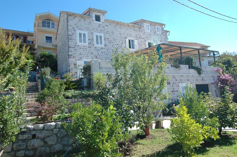 Bujanic Apartments - Ferienwohnung Tivat