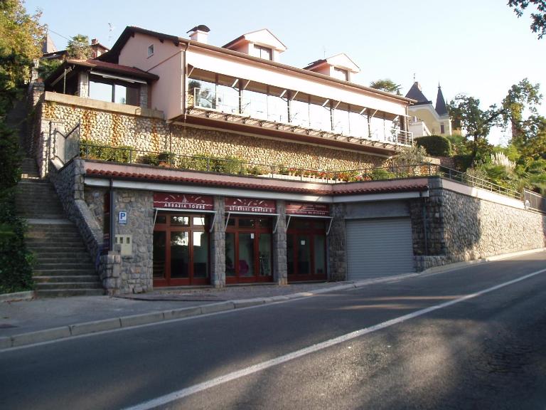 Apartments Villa Vosilla - Ferienwohnung Opatija
