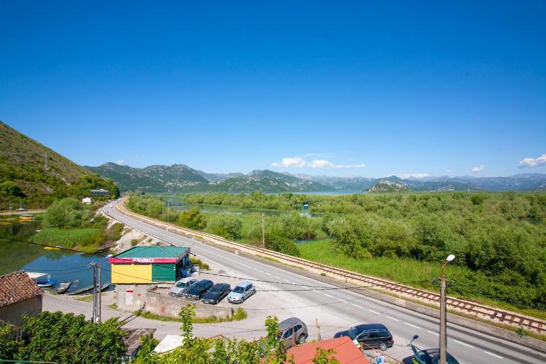 Skadar Lake Apartment-Nikola - B&B Podgorica