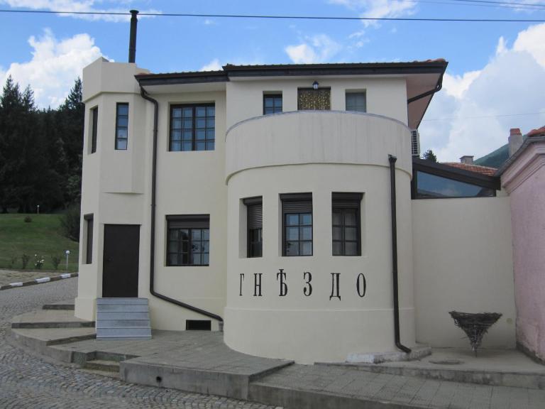 Gnezdo Studio Apart - B&B Shipka