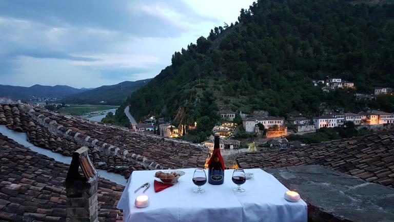 Guest House Panorama - B&B Berat