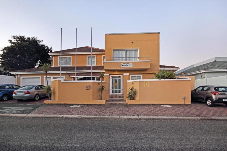 Natalie Guesthouse - Chambres d'hôtes Bloubergstrand