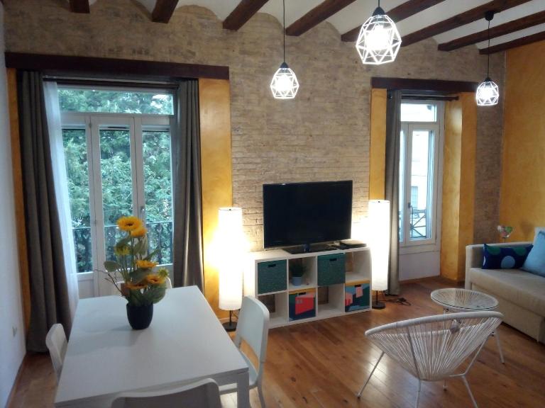 Espai One Valencia - B&B Valencia