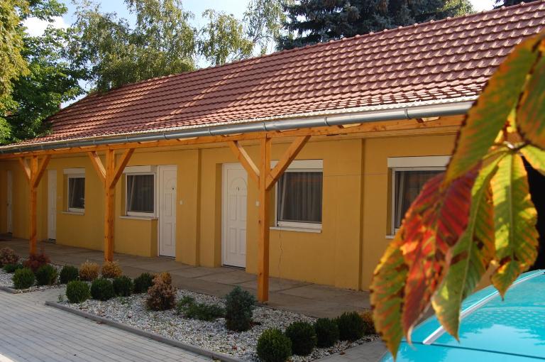 Belvárosi Rezidencia Pápa - B&B Pápa