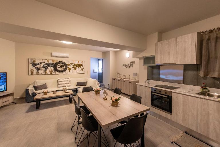 Theo and MS Luxurious Apartments by Filos Inc - B&B Kos