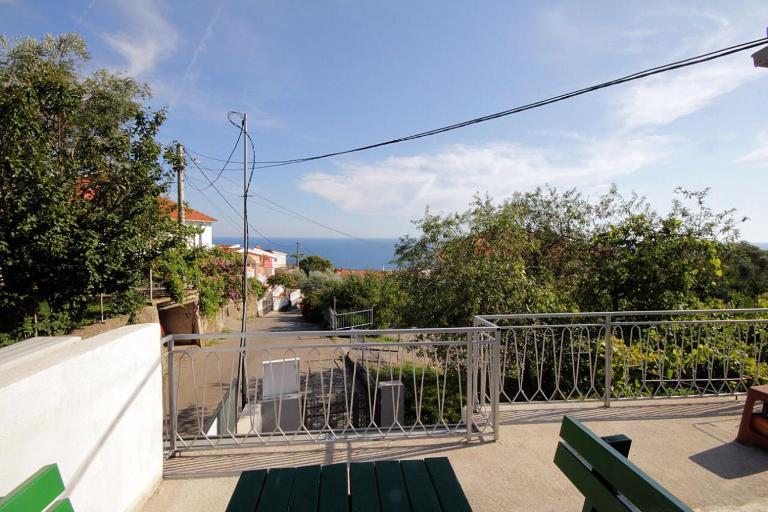 Apartments Mirko - B&B Dulcigno