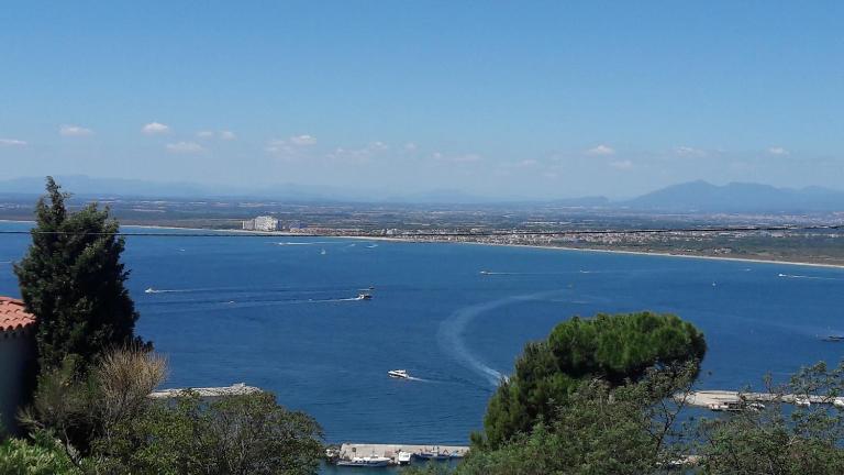 Apartamento con terraza y vistas al mar - Chambres d'hôtes Roses