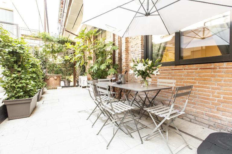 Elegant Fornasa Vecia, canal view with a beautiful garden R&R - B&B Venezia
