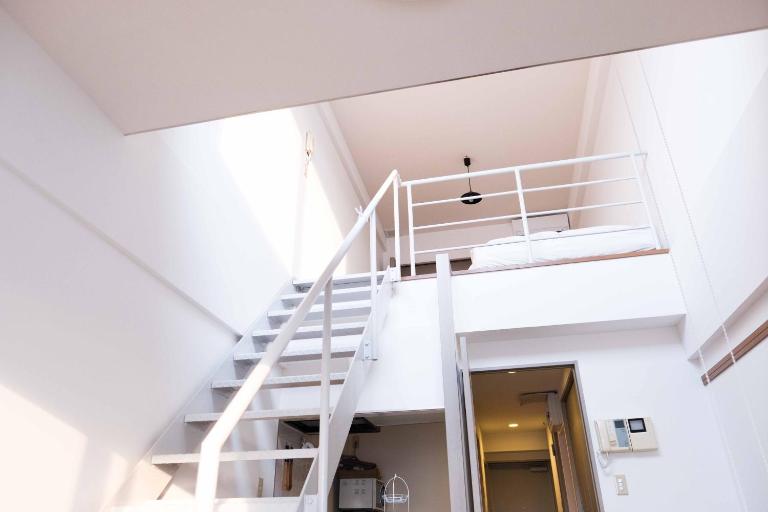 MINIMAL SHIMOKITA Stylish Loft or Studio Apt - B&B Tokyo