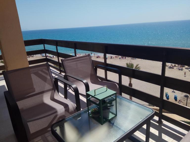 Beach front line beautiful apartment, 2 bedroom - Ferienwohnung El Campello