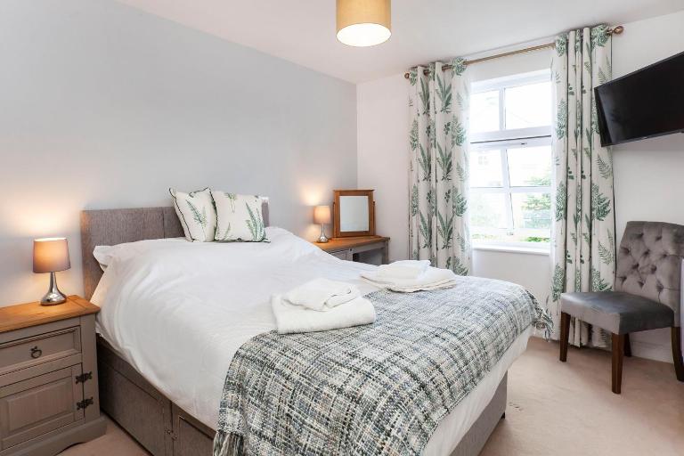 7 Gibson House - Chic City Centre Apartment with Parking - Ferienwohnung York