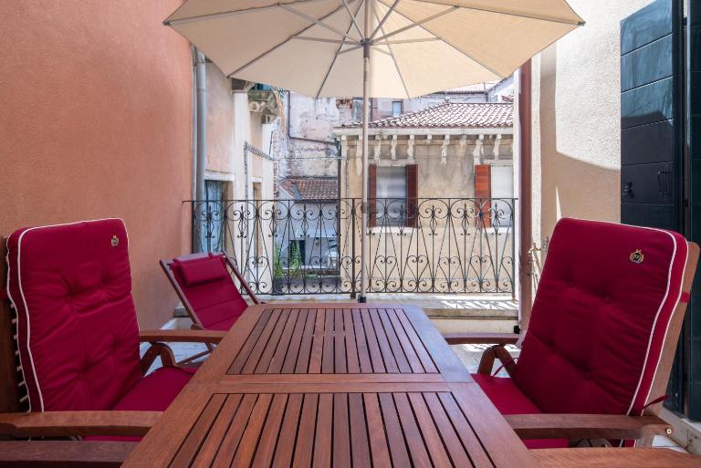 VeNICe Cera Remer Suite - B&B Venezia