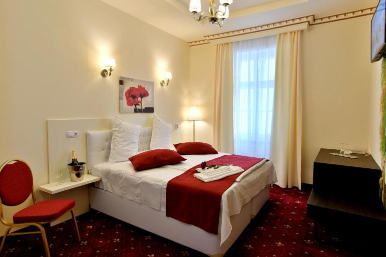 Top Royal Central Brasov - B&B Braşov