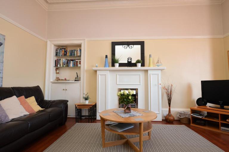 Sebright Holiday Apartment - B&B Dunoon