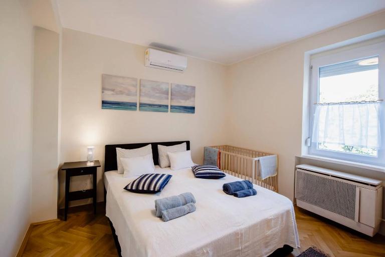 Viola Family Apartman free parking - B&B Pécs