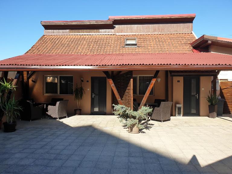 Irina Apartments - Bed and Breakfast Timişoara