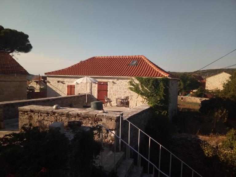 Makina - Chambres d'hôtes Nerežišće