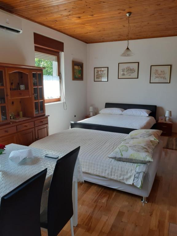 Apartment NATUR - B&B Zagreb