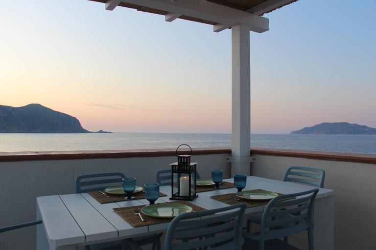 Lanterna sul mare - B&B Favignana