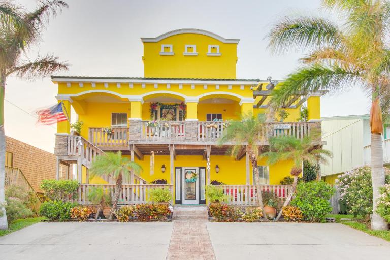 Butterfly Vine Escape - B&B South Padre Island