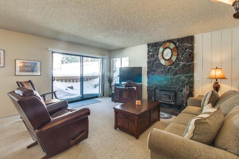 The Summit 207 - B&B Old Mammoth