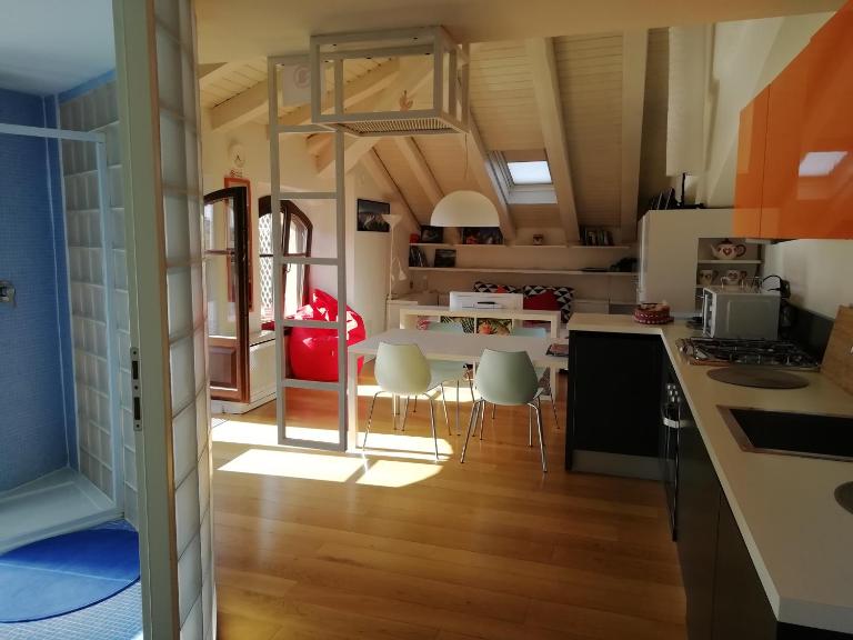 Mansarda Del Sole, Nel Cuore Di Aosta - Chambres d'hôtes Aoste