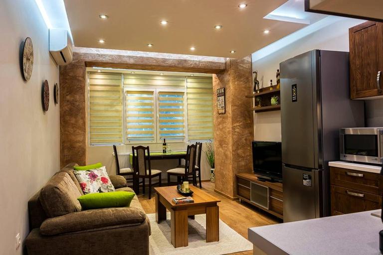 Luxury 2 bedroom,2 bathroom apart ,free parking - B&B Filippopoli