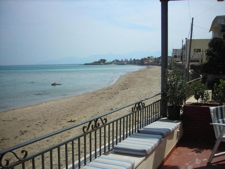 Terrazza sul mare - B&B Trabia