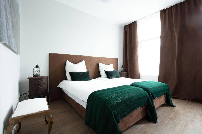 CAPE TOWN · CHILLINGHOUSE # 3, 3 Min. vom ICE, NETFLIX, Garten - B&B Siegburg