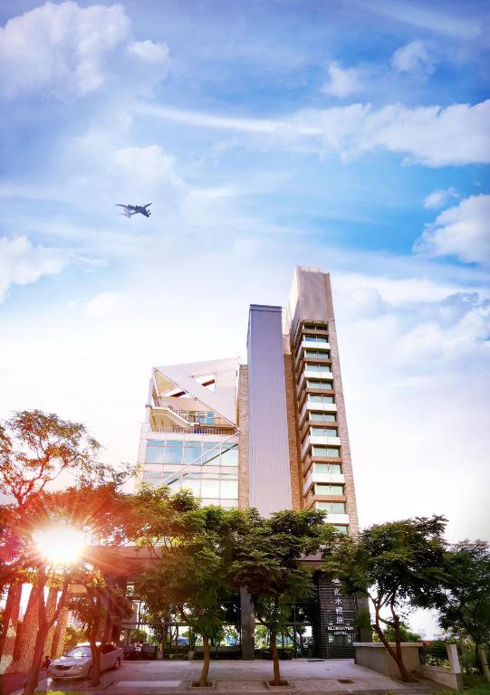 Bluewater Hotel Xpark Gloria Outlets Taoyuan Baseball Stadium - B&B Dayuan