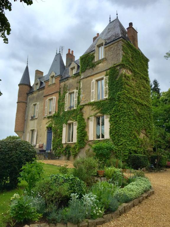 France Petit Château - Ferienwohnung Loué
