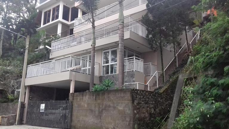 Villa D 14 dago bandung - B&B Bandung