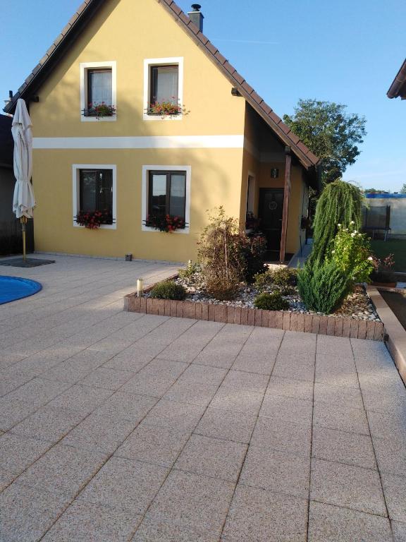 U hrobky - Bed and Breakfast Třeboň