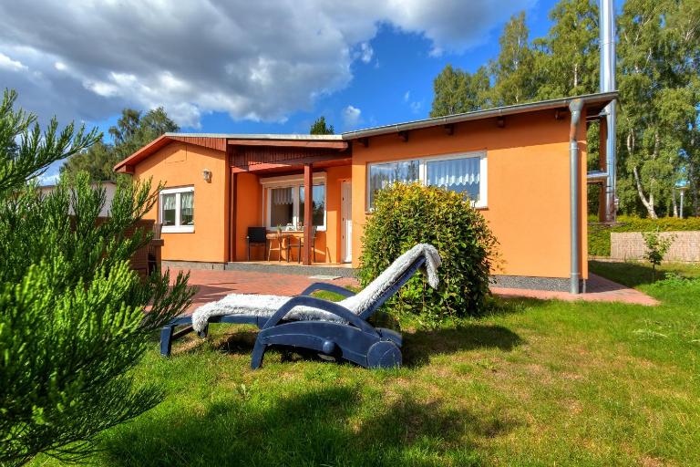 Ferienhaus Brakkelmann (Birkenhain) - B&B Trassenheide