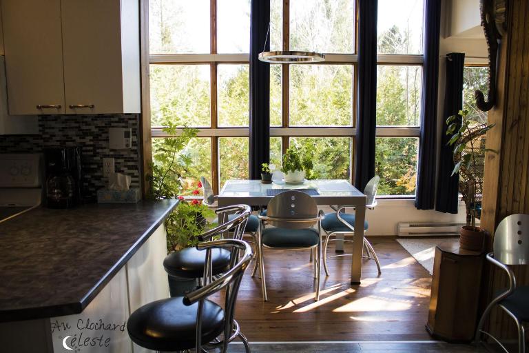 Au Clochard Céleste - Ferienwohnung Chertsey