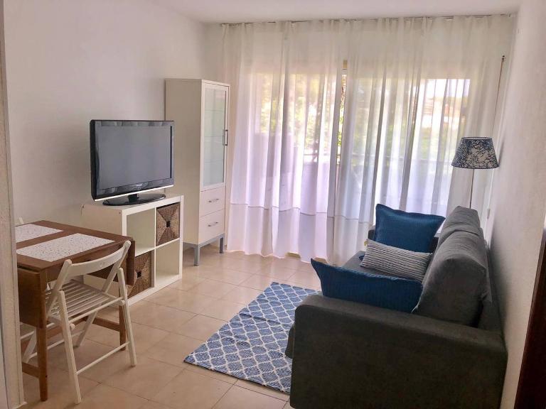 Apartamento céntrico con piscina - B&B Salou
