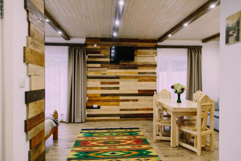 Котедж "Солард" - B&B Yaremche