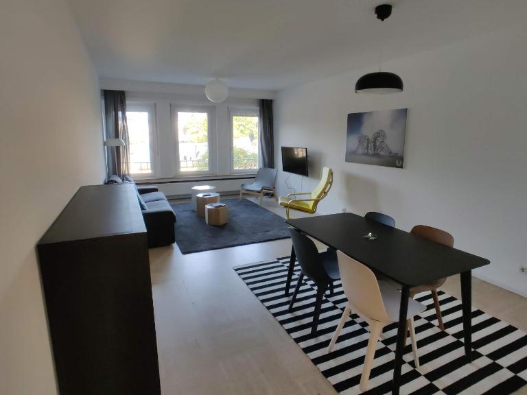 Spacious 2 Bedroom Flat in the Center of Lux City - Bed and Breakfast Luxemburg